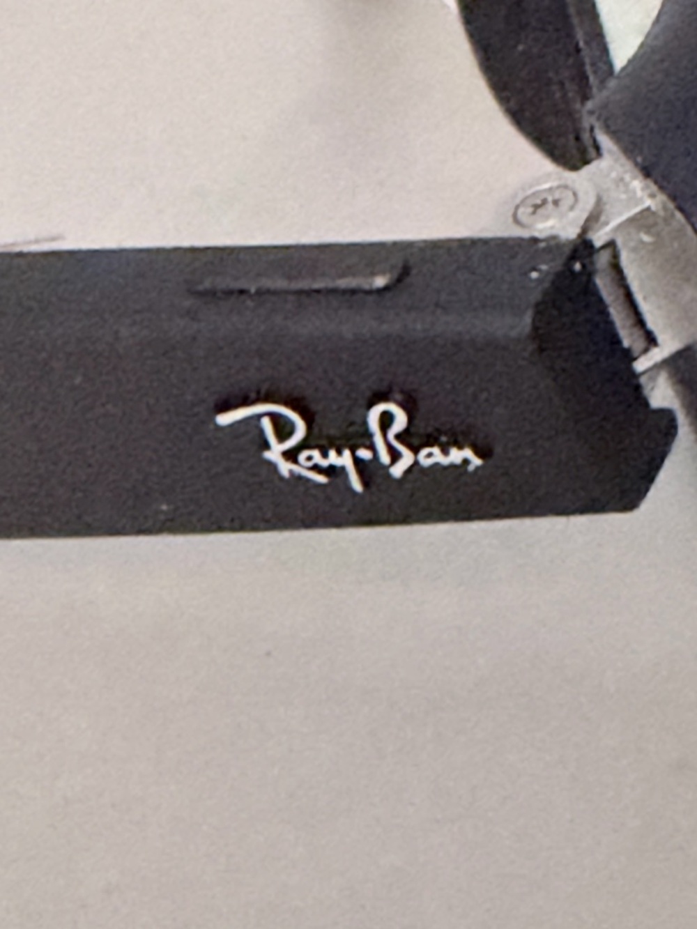 RAYBAN META GLASSES IN LIKE NEW CONDITION - Picture 2 of 6
